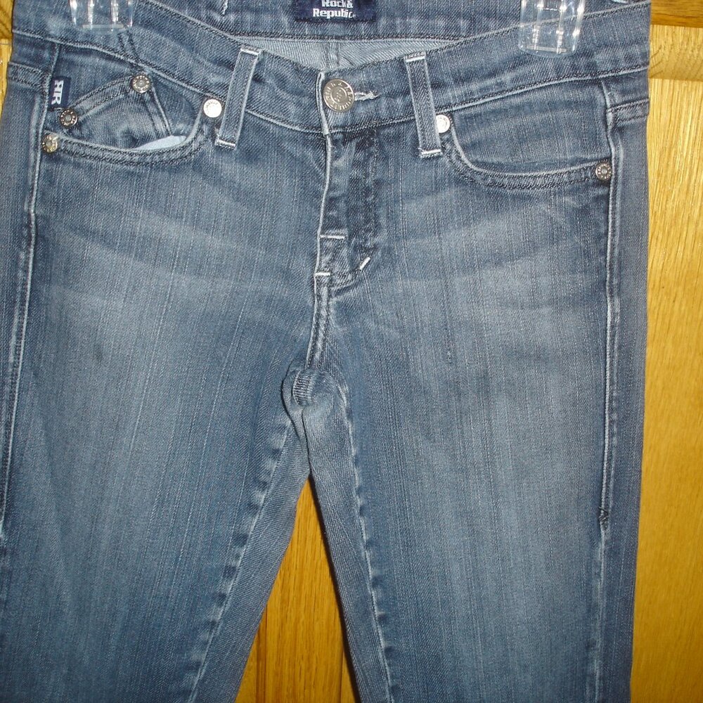 WOMENS/JUNIORS ROCK&REPUBLIC MEDIUM WASH SKINNY JEANS SIZE 26